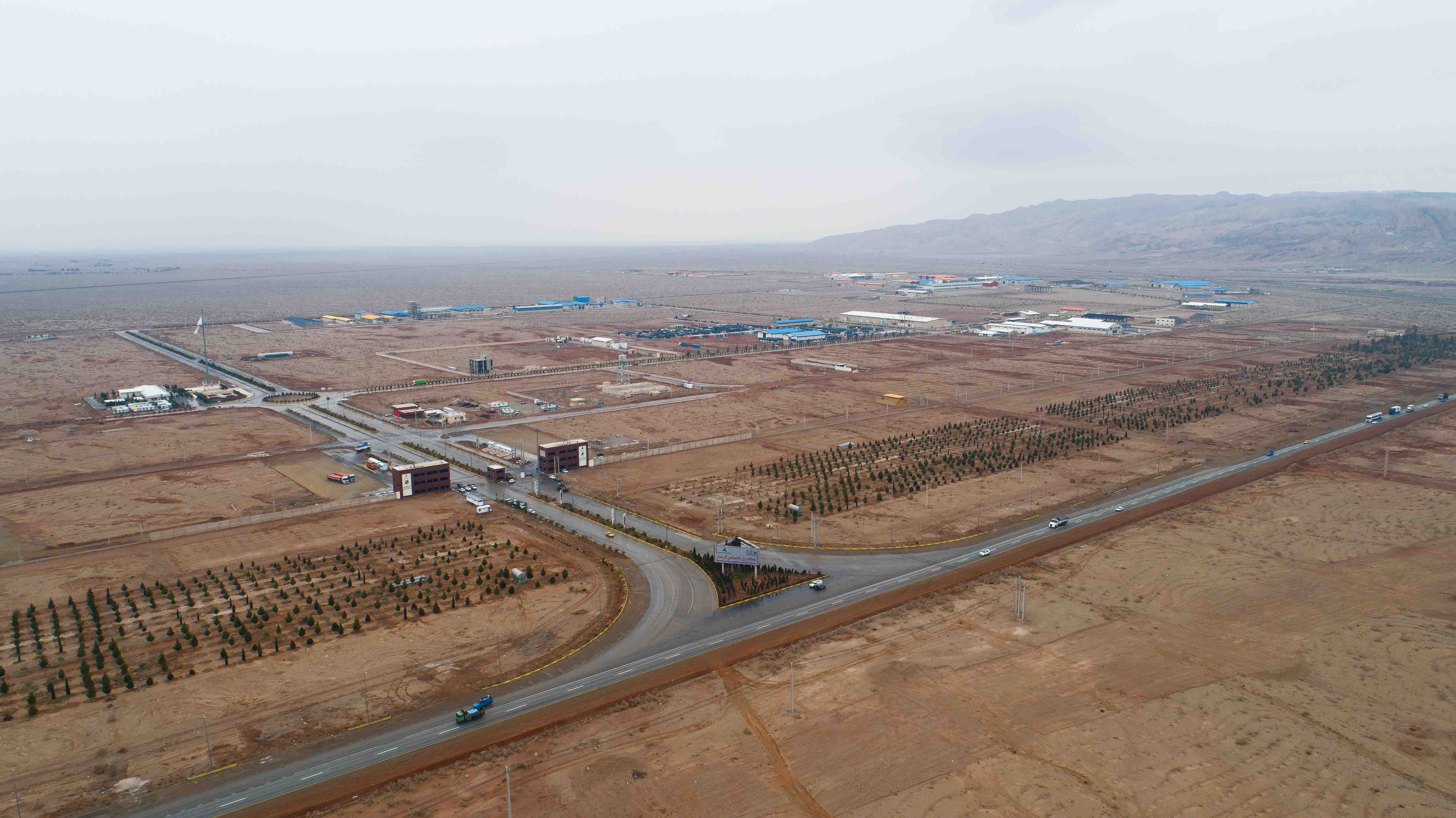 خدمات بازنگری طرح جامع(راهبردی-ساختاری) منطقه ویژه اقتصادی گرمسار