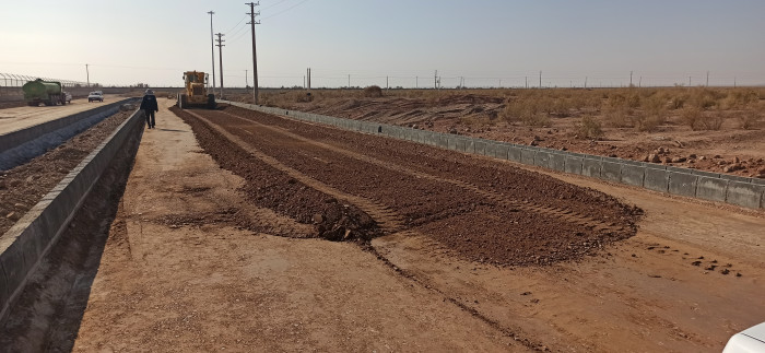 احداث زیرساخت ها و معابر زون صنایع کوچک و پشتیبان در منطقه ویژه اقتصادی گرمسار